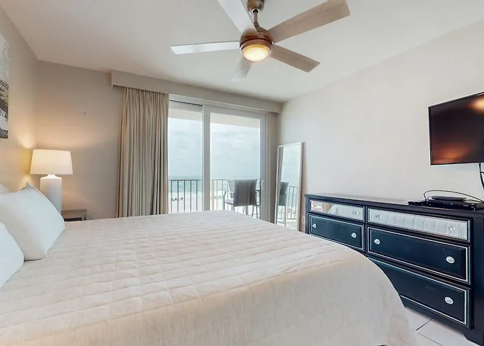 Beachfront With Gulf Views Balcony Pool & Ac - Snowbird-friendly Holiday home Gulf Shores