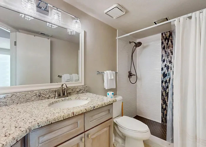 Beachfront With Gulf Views Balcony Pool & Ac - Snowbird-friendly * Gulf Shores