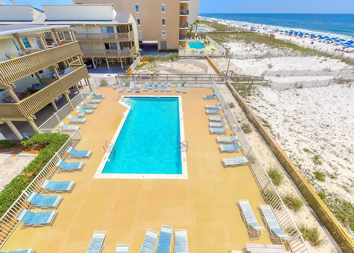 Beachfront With Gulf Views Balcony Pool & Ac - Snowbird-friendly Holiday home