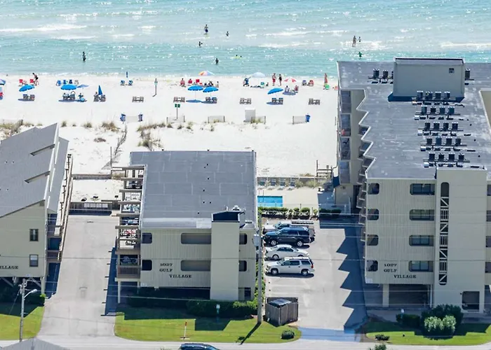Beachfront With Gulf Views Balcony Pool & Ac - Snowbird-friendly Holiday home