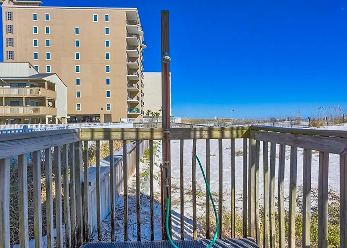 Holiday home Beachfront With Gulf Views Balcony Pool & Ac - Snowbird-friendly Gulf Shores